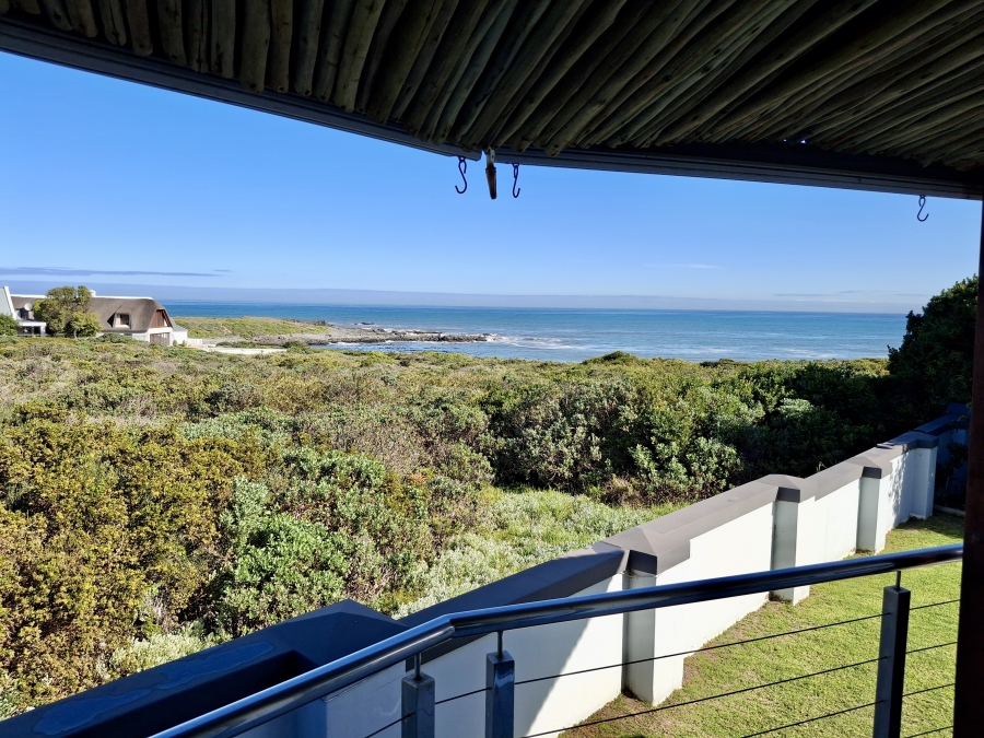 5 Bedroom Property for Sale in Grotto Bay Western Cape